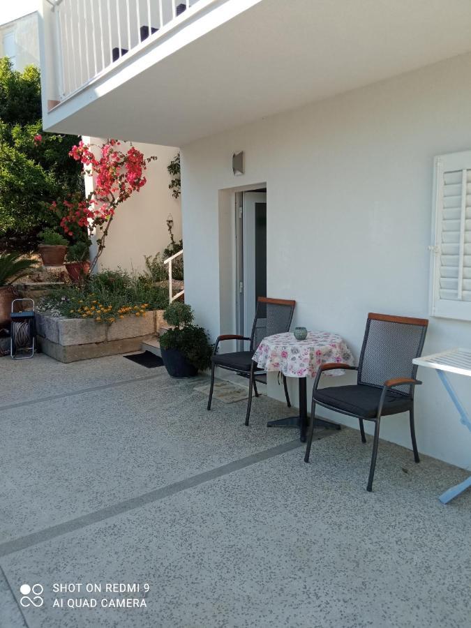 Apartments Kule Brela Luaran gambar