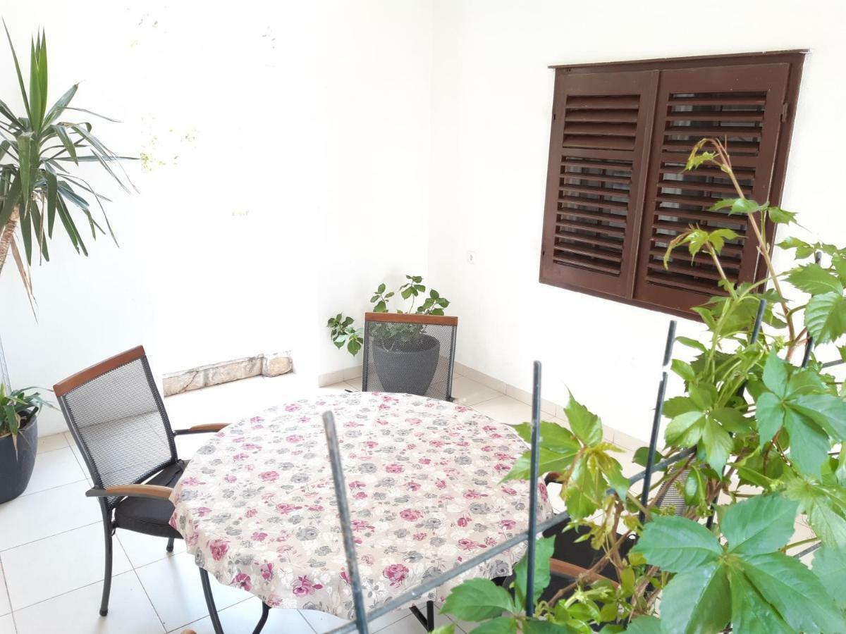 Apartments Kule Brela Luaran gambar