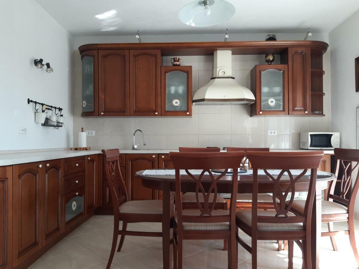Apartments Kule Brela Luaran gambar