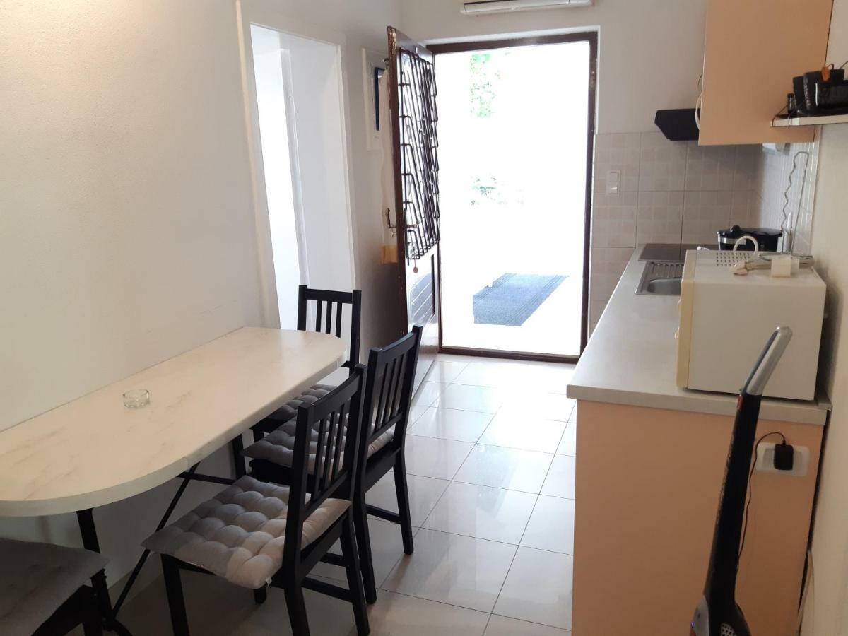 Apartments Kule Brela Luaran gambar